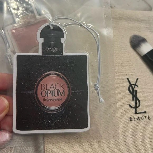 YSL beaute bundle - Picture 3 of 5